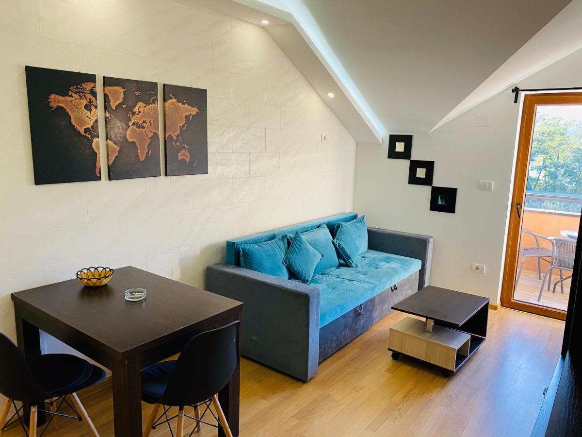 Apartmani Borova 2 Veliko Gradište Eksteriør billede